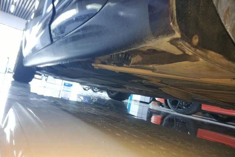 Used BMW 5 Series GT 2017 528i Leading Model Left Side Sill