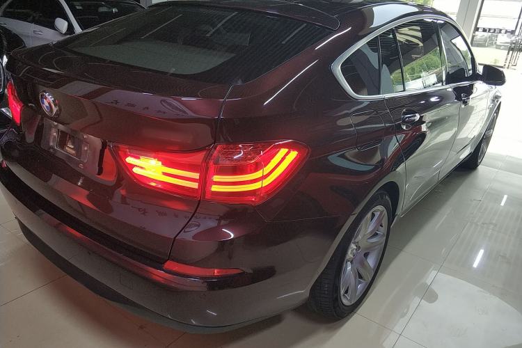 Used BMW 5 Series GT 2017 528i Leading Model Right Rear Taillight