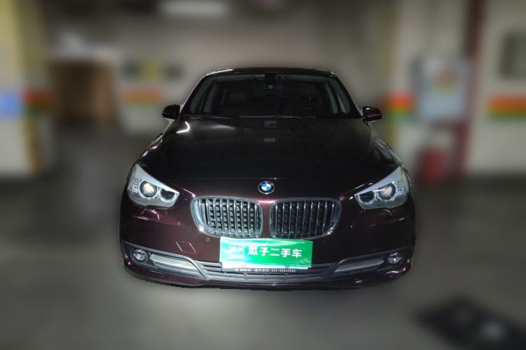 Used BMW 5 Series GT 2017 528i Leading Model Front