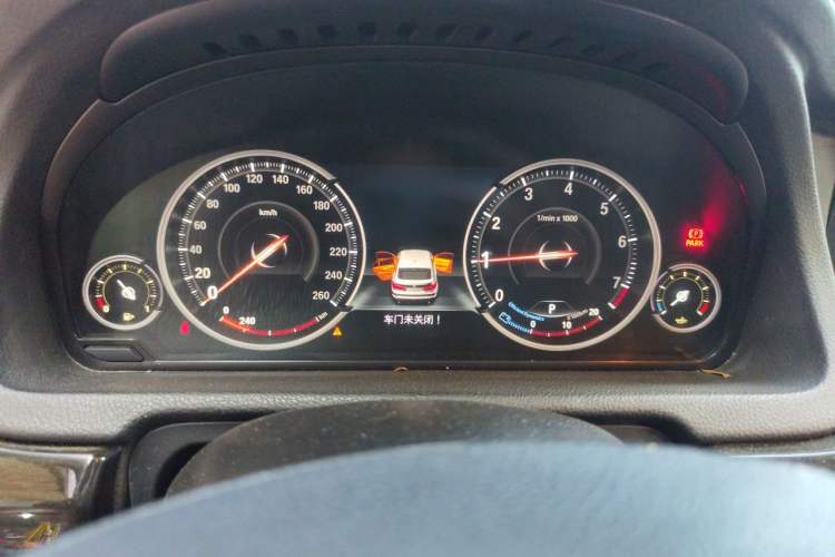 Used BMW 5 Series GT 2017 528i Leading Model Instrument Cluster