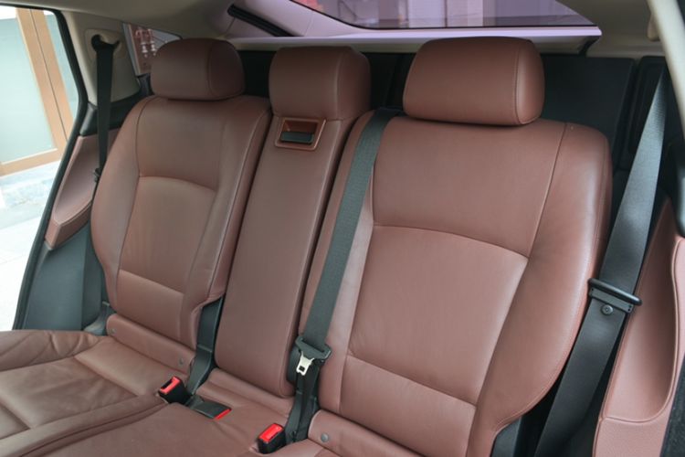 Used BMW 5 Series GT 2017 528i Leading Model Interior 7
