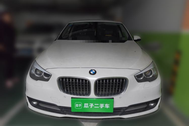Used BMW 5 Series GT 2017 528i Leading Model Front