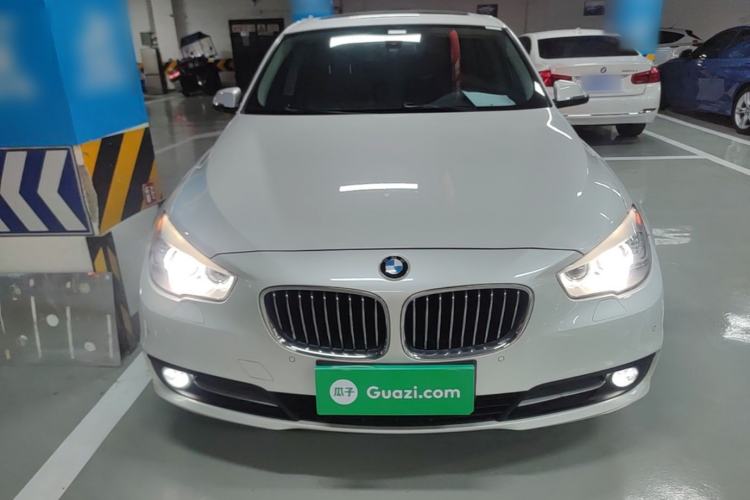 Used BMW 5 Series GT 2017 528i Leading Model Front