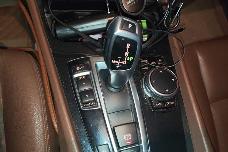 Used BMW 5 Series GT 2017 528i Leading Model Gear Lever