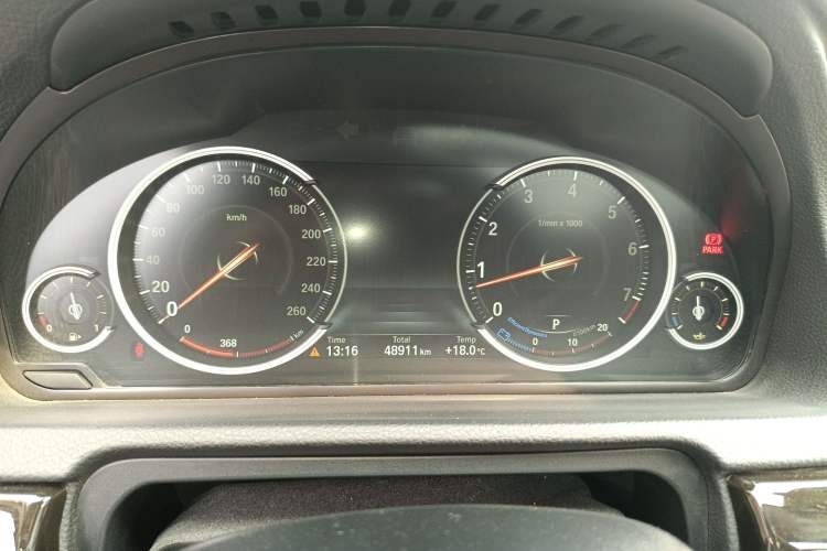 Used BMW 5 Series GT 2017 528i Leading Model Instrument Cluster
