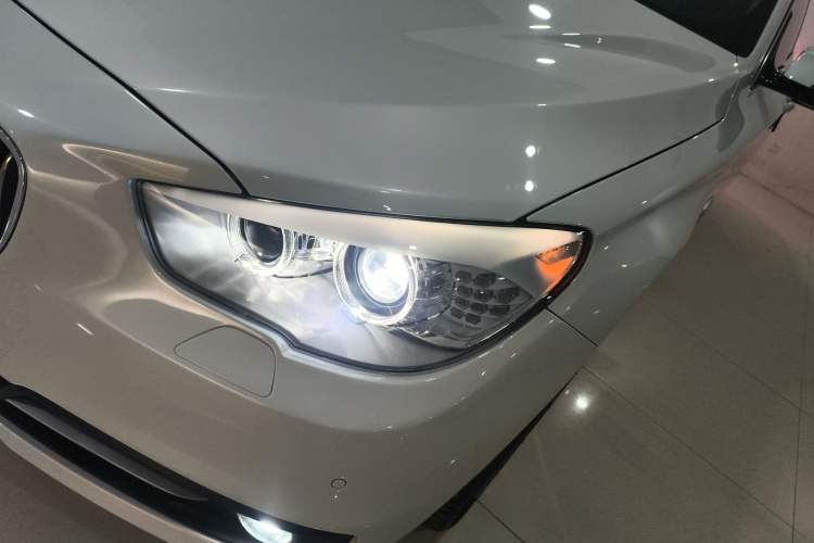 Used BMW 5 Series GT 2017 528i Leading Model Left Front Headlight