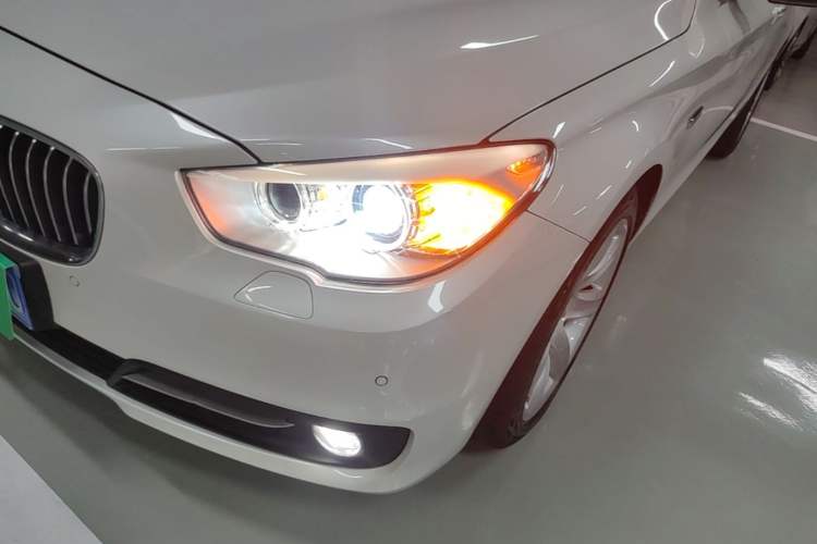 Used BMW 5 Series GT 2017 528i Leading Model Left Front Headlight