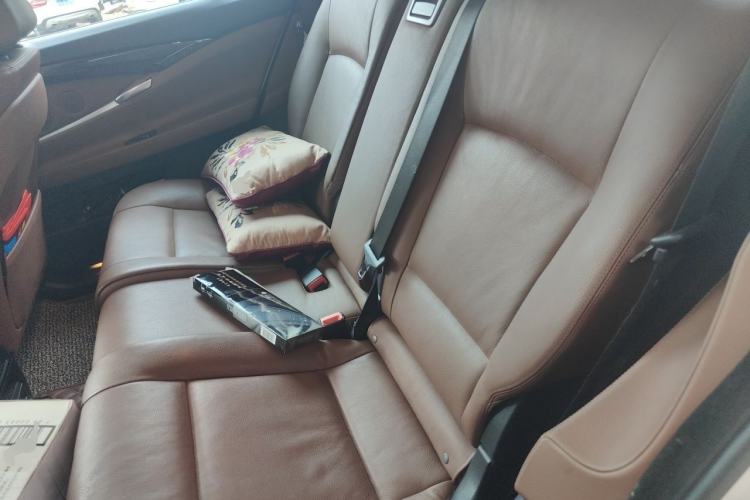 Used BMW 5 Series GT 2017 528i Leading Model Left Rear Seat