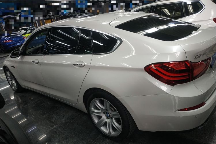 Used BMW 5 Series GT 2017 528i Leading Model Left Side