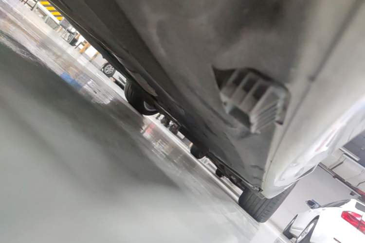 Used BMW 5 Series GT 2017 528i Leading Model Left Side Sill