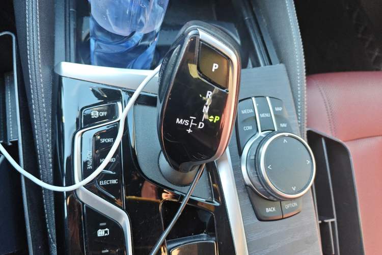 Used BMW 5 Series New Energy 2021 535Le M Sport Package Gear Lever