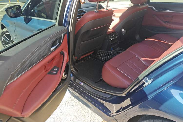 Used BMW 5 Series New Energy 2021 535Le M Sport Package Interior 4