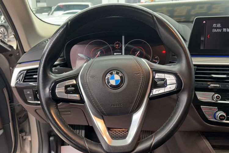 Used BMW 5 Series New Energy 2019 530Le Luxury Package Steering Wheel