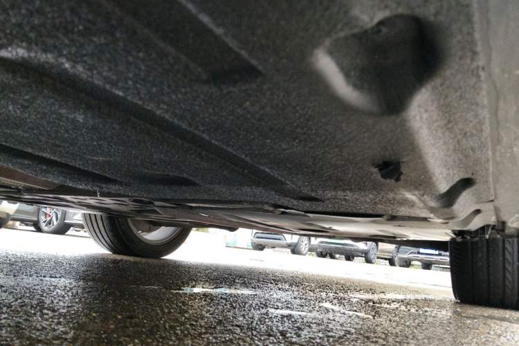 Used BMW 5 Series New Energy 2015 530Le Chassis Front Left