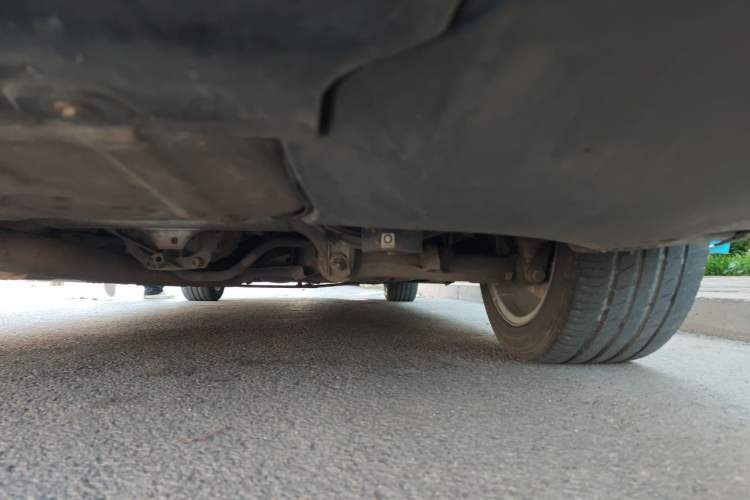 Used BMW 5 Series New Energy 2015 530Le Chassis Rear Right