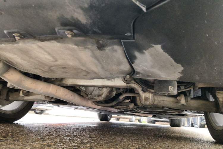 Used BMW 5 Series New Energy 2015 530Le Chassis Rear