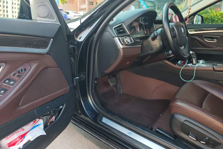 Used BMW 5 Series New Energy 2015 530Le Driver Seat