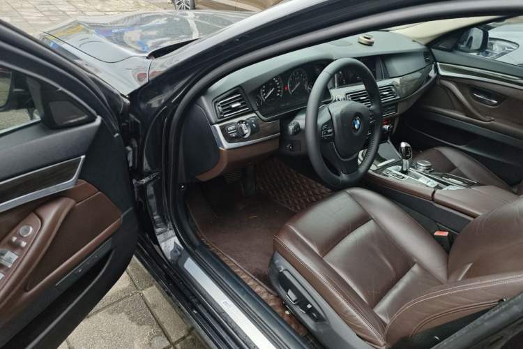 Used BMW 5 Series New Energy 2015 530Le Driver Seat