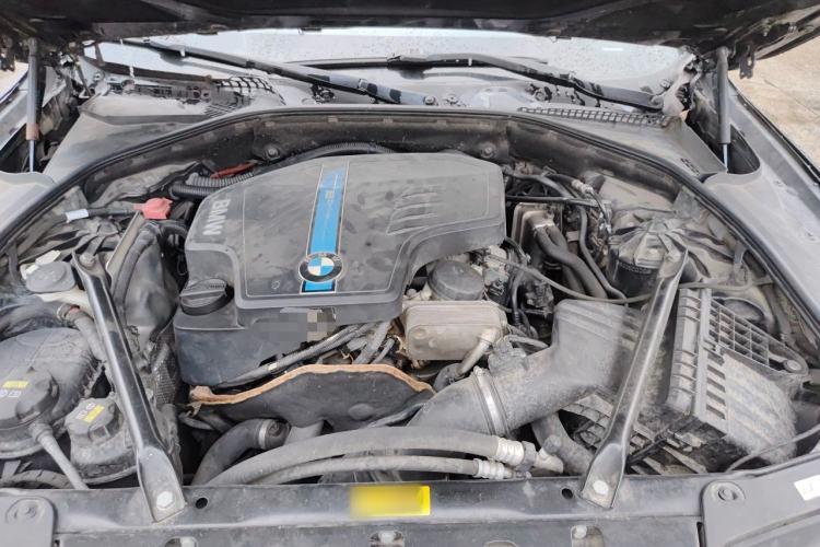 Used BMW 5 Series New Energy 2015 530Le Engine Bay