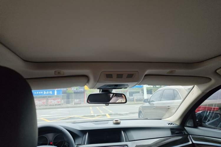 Used BMW 5 Series New Energy 2015 530Le Headliner