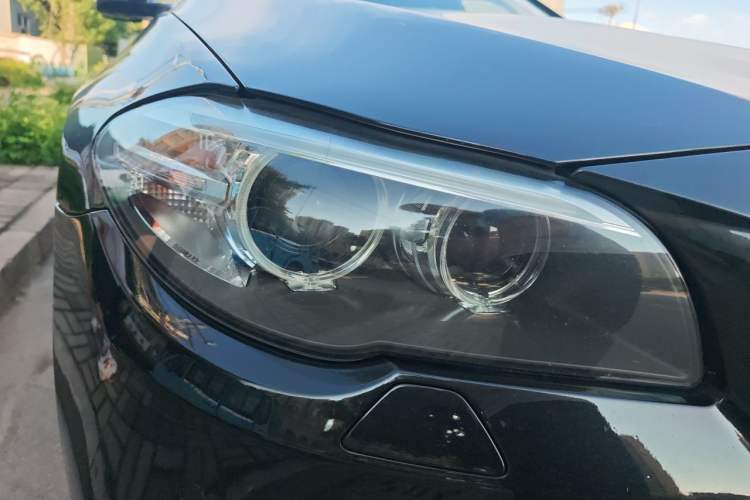 Used BMW 5 Series New Energy 2015 530Le Right Front Headlight