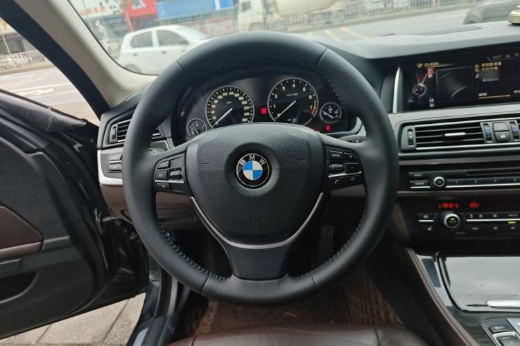 Used BMW 5 Series New Energy 2015 530Le Steering Wheel
