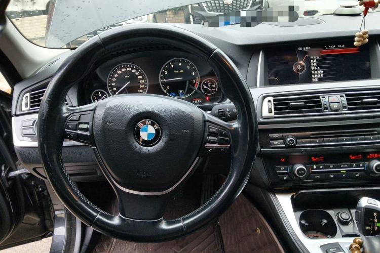 Used BMW 5 Series New Energy 2015 530Le Steering Wheel