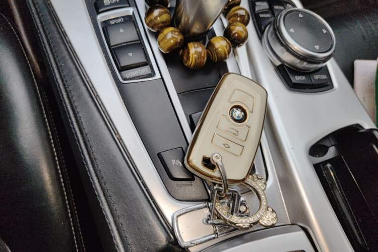 Used BMW 5 Series New Energy 2015 530Le Vehicle Key