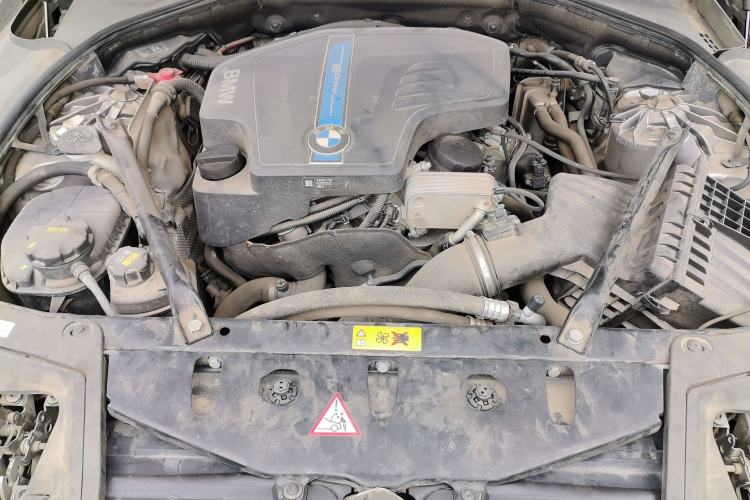Used BMW 5 Series New Energy 2015 530Le Engine Bay