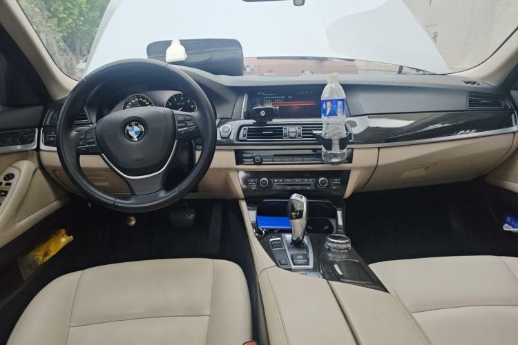 Used BMW 5 Series New Energy 2015 530Le Center Console