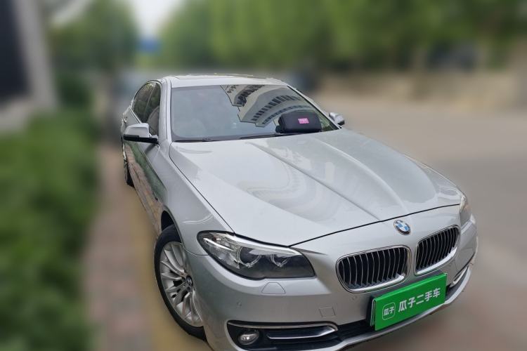 Used BMW 5 Series New Energy 2015 530Le Front Right 45 Deg