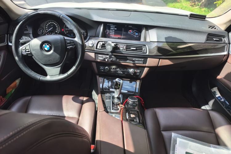 Used BMW 5 Series New Energy 2015 530Le Center Console