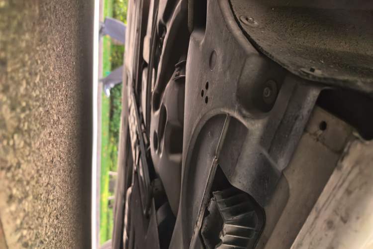 Used BMW 5 Series New Energy 2015 530Le Chassis Rear Right