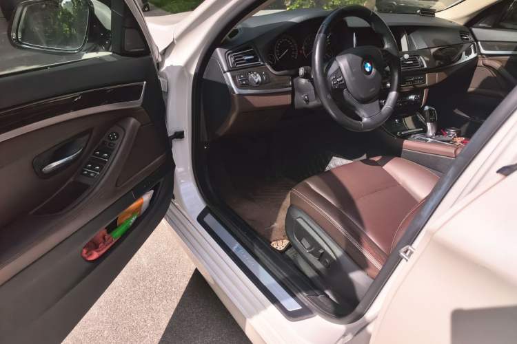 Used BMW 5 Series New Energy 2015 530Le Driver Seat