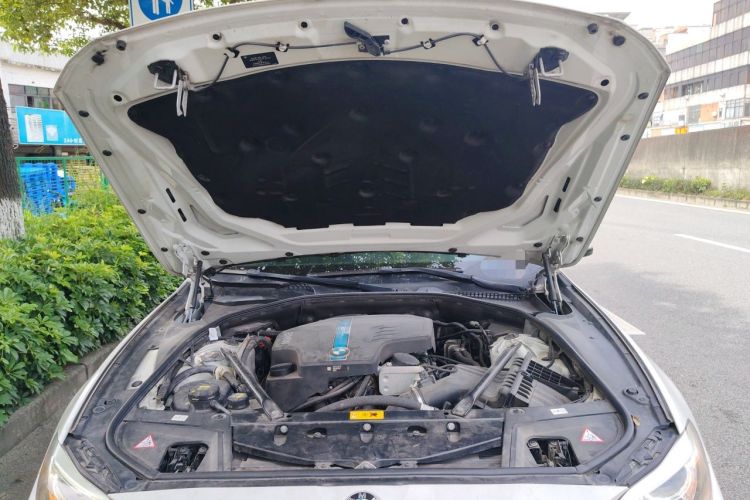 Used BMW 5 Series New Energy 2015 530Le Engine Bay