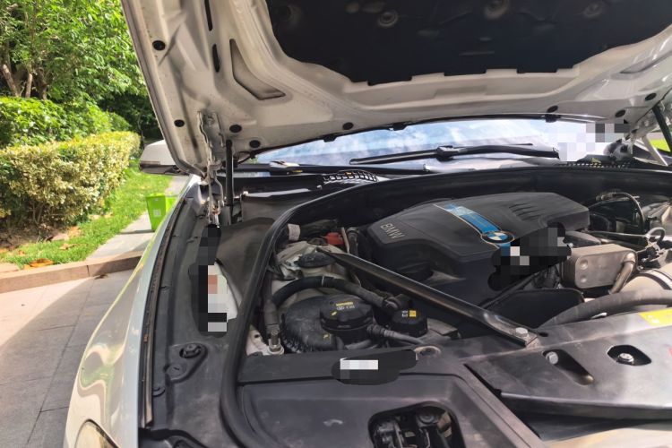 Used BMW 5 Series New Energy 2015 530Le Engine Bay Right