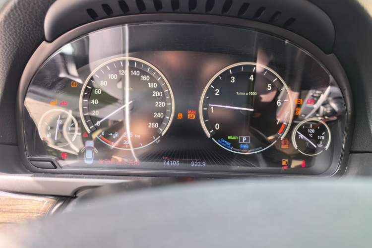 Used BMW 5 Series New Energy 2015 530Le Instrument Cluster
