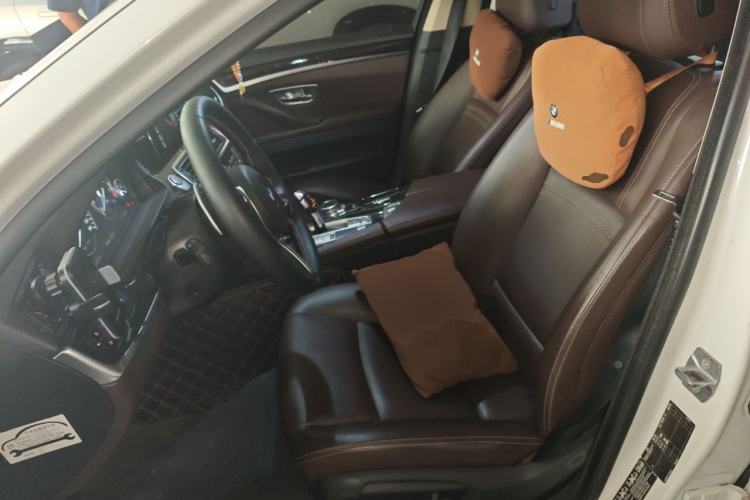 Used BMW 5 Series New Energy 2015 530Le Left Front Seat