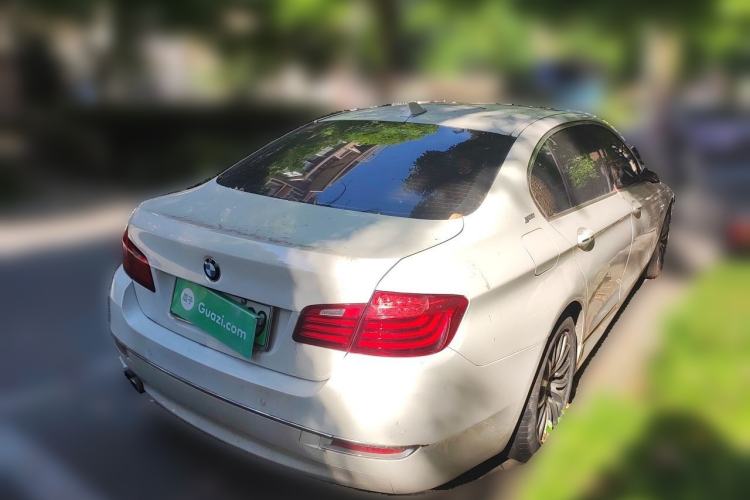 Used BMW 5 Series New Energy 2015 530Le Rear Right 45 Deg