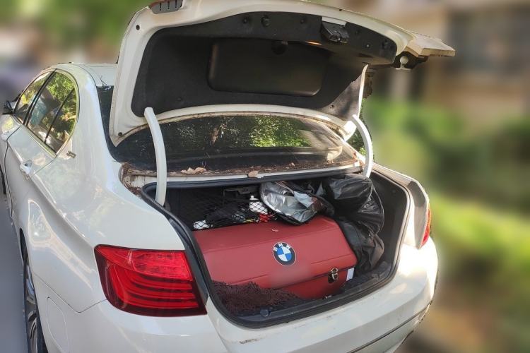 Used BMW 5 Series New Energy 2015 530Le Trunk
