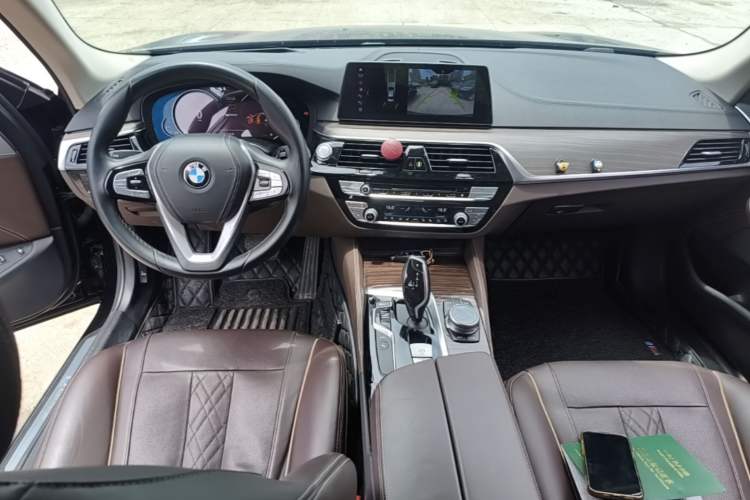 Used BMW 5 Series New Energy  Center Console