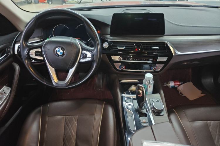 Used BMW 5 Series New Energy 2018 530Le Luxury Package Center Console
