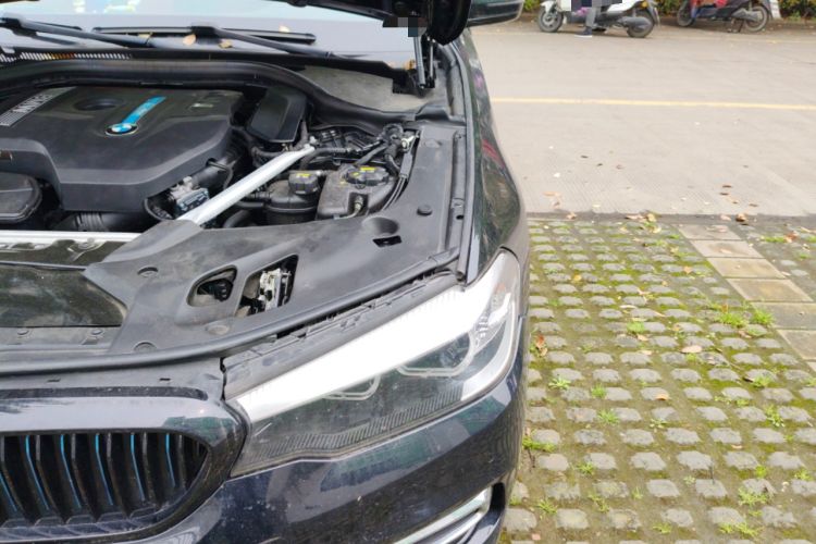 Used BMW 5 Series New Energy 2018 530Le Luxury Package Engine Bay Left