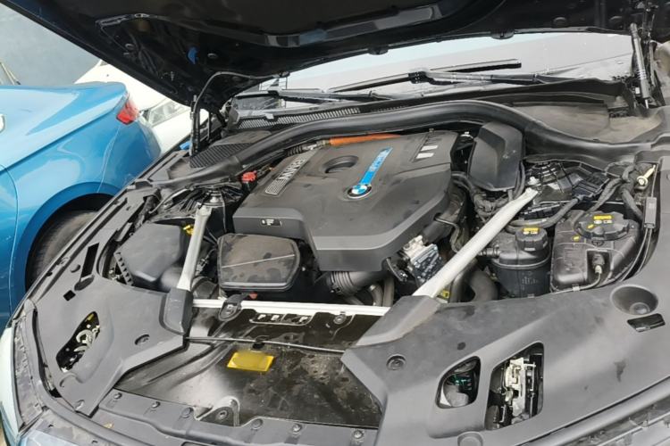 Used BMW 5 Series New Energy 2018 530Le Luxury Package Engine Bay