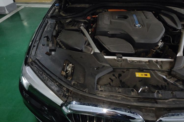Used BMW 5 Series New Energy 2018 530Le Luxury Package Engine Bay Right