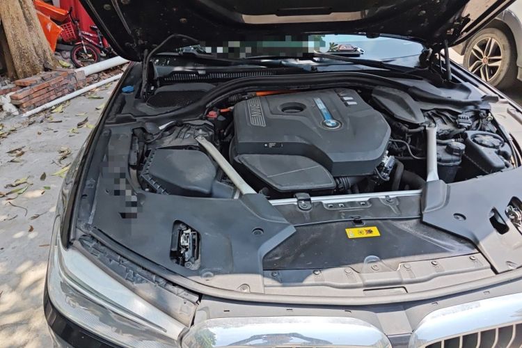 Used BMW 5 Series New Energy 2018 530Le Luxury Package Engine Bay Right