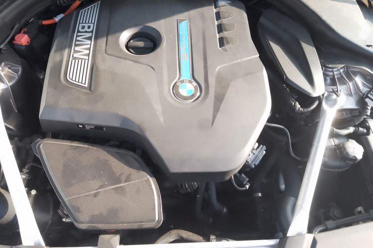 Used BMW 5 Series New Energy 2018 530Le Luxury Package Engine Bay