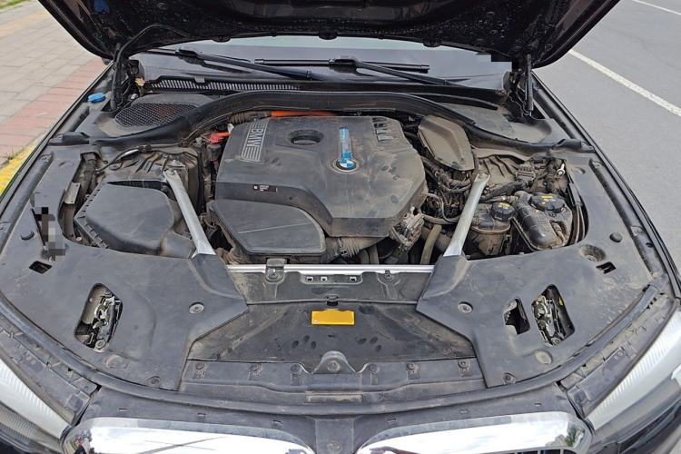 Used BMW 5 Series New Energy 2018 530Le Luxury Package Engine Bay
