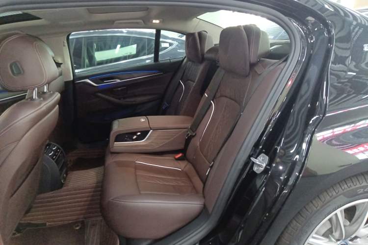 Used BMW 5 Series New Energy 2018 530Le Luxury Package Interior 1
