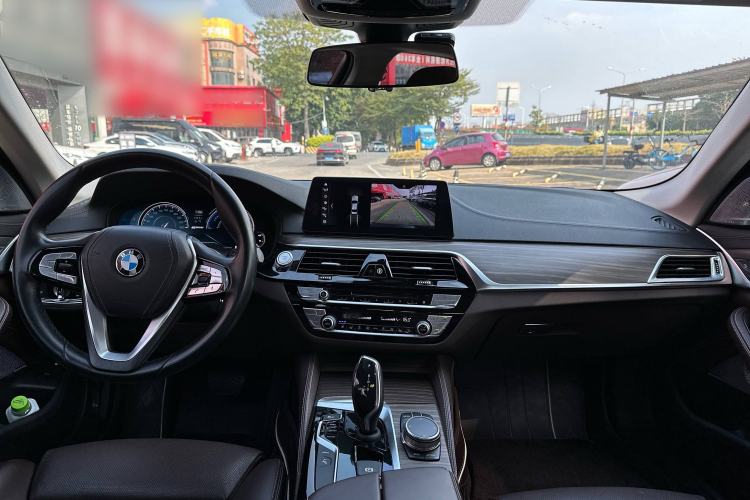 Used BMW 5 Series New Energy 2018 530Le Luxury Package Interior 2